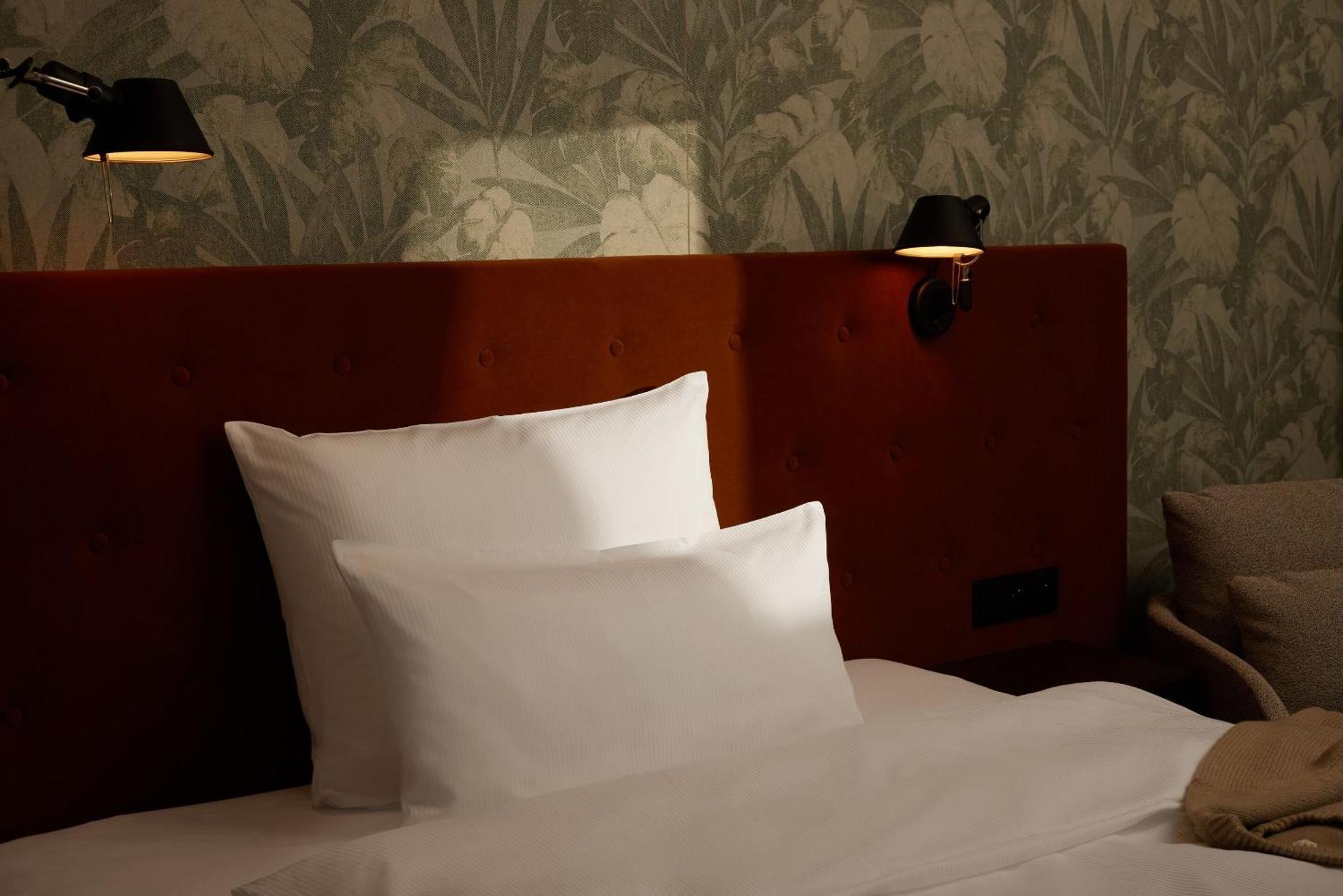 Hotell The Cloud One 3*